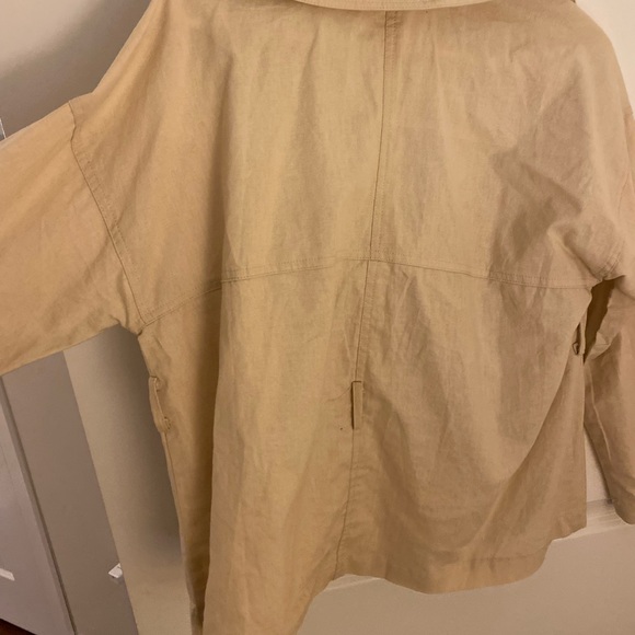 Jacket - Picture 15 of 16